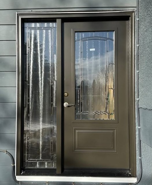Exterior Doors in High River, Alberta | Weather Pro White exterior entry door with sidelights on a High River home