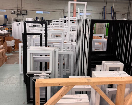 Factory Direct vs Retail Windows: What Is the Difference for Alberta Homeowners?